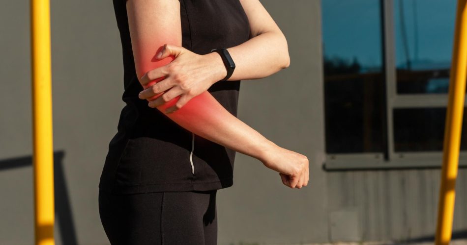 Throwing Elbow & Medial UCL Injury